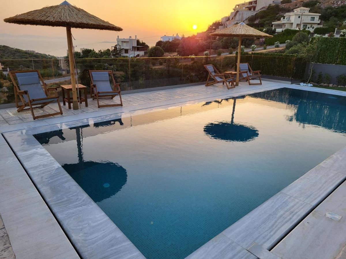 Stergiou Luxury Apartments With Shared Pool อานาวีซอส ภายนอก รูปภาพ
